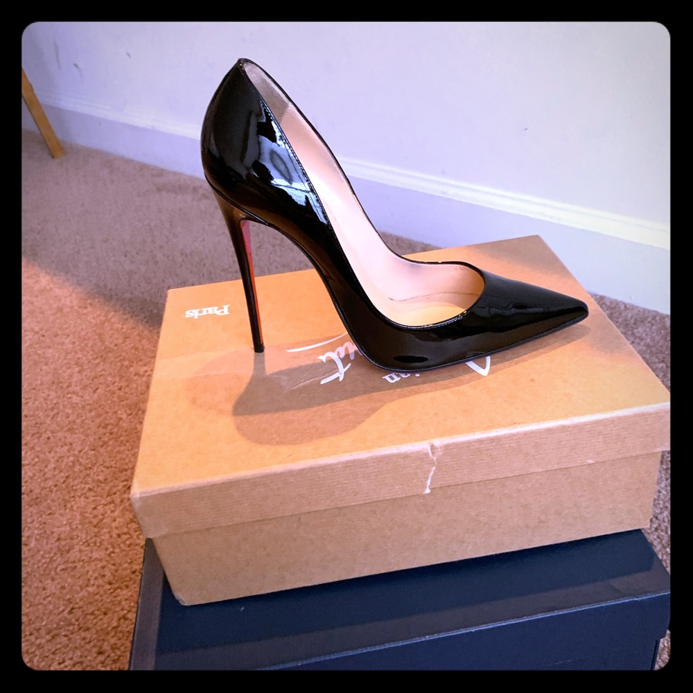 Christian Louboutin So Kate in Black 38.5